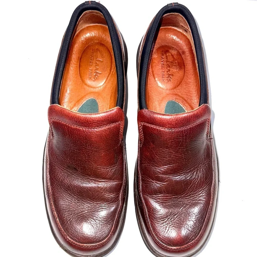 Clarks Men's Burgundy\Brown Leather Slip-On Loafers